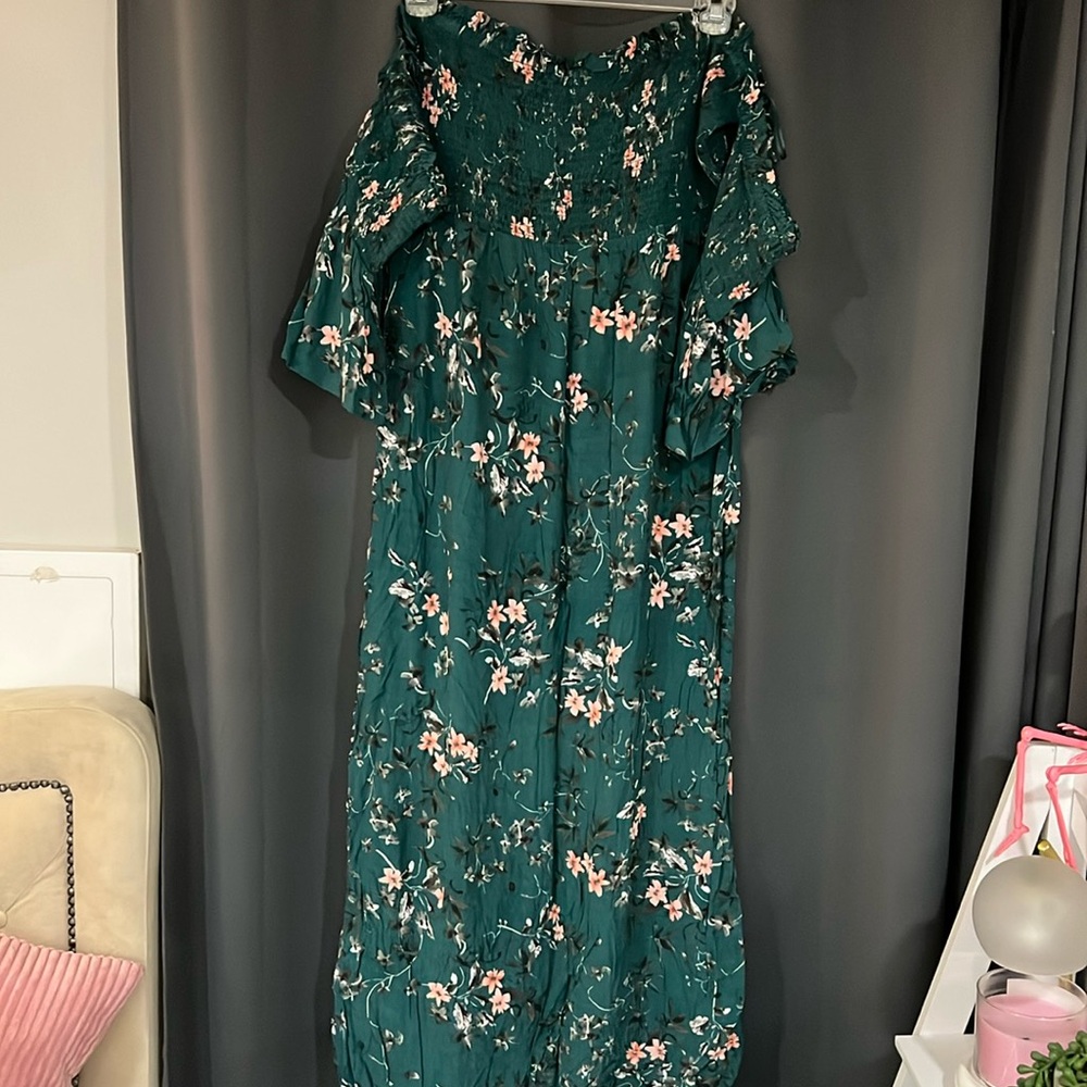 Off shoulder maxi